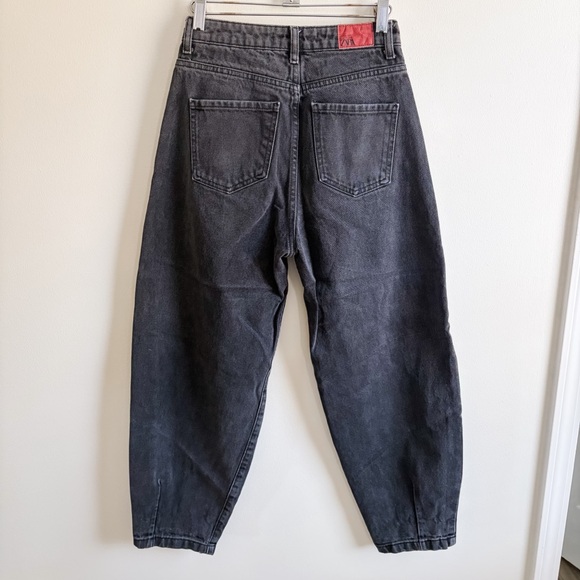 Zara Washed Black High Waisted Cropped Mom Jeans - Picture 8 of 15